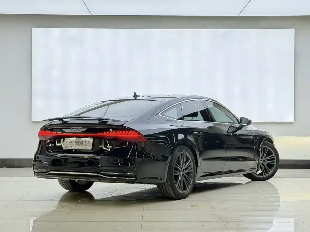 Audi A7 — фото 3