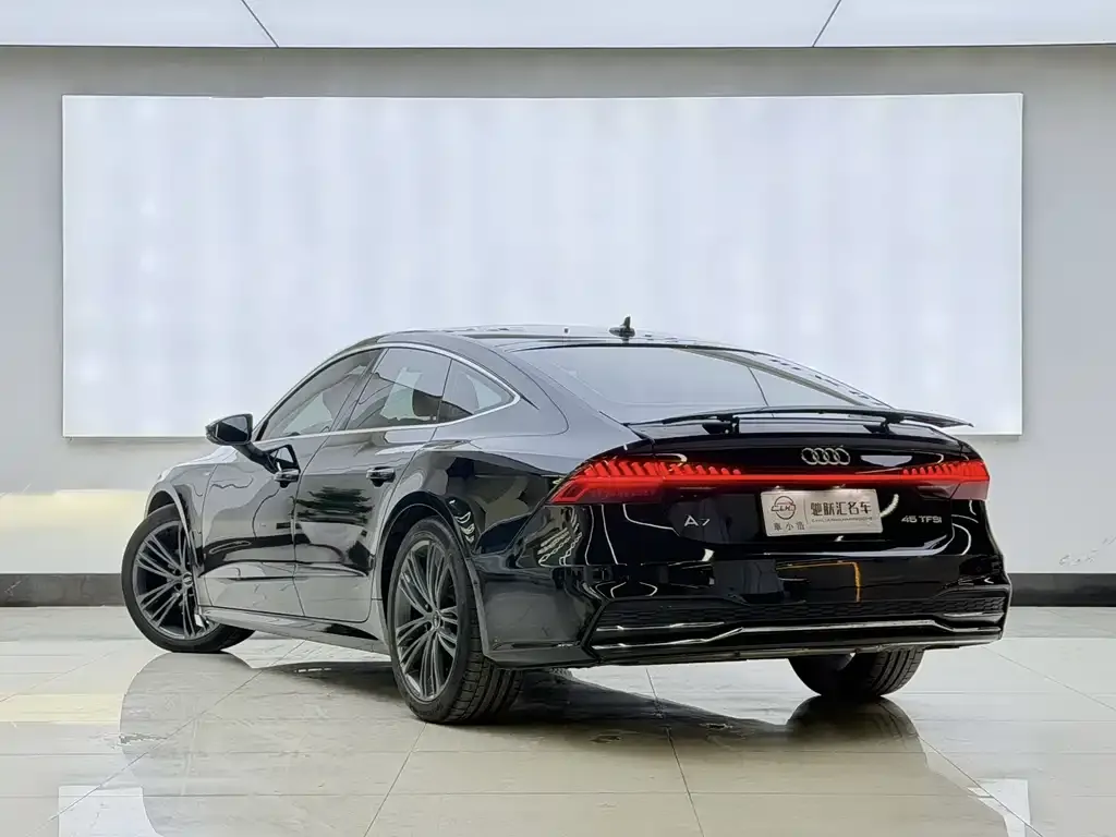 Audi A7 — фото 4