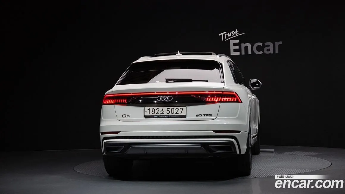 Audi Q8 — фото 4