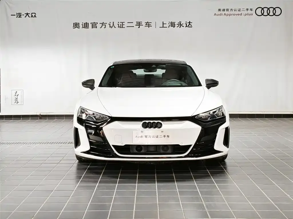 Audi RS e-tron GT — фото 2