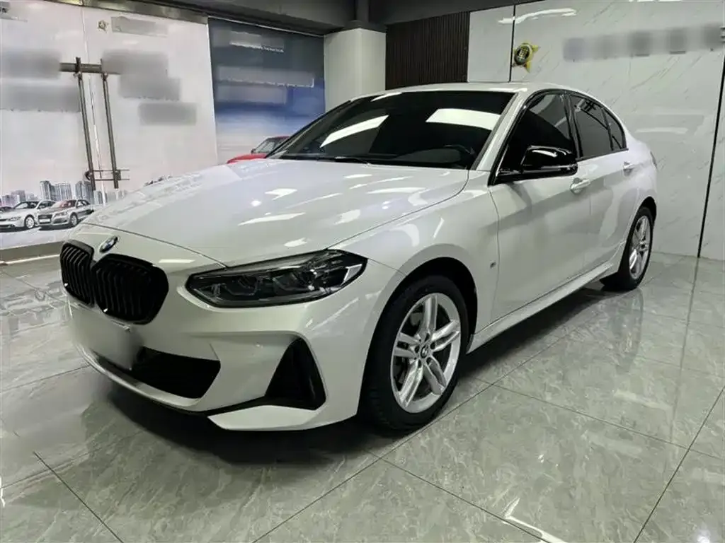 BMW 1 Series — фото 1