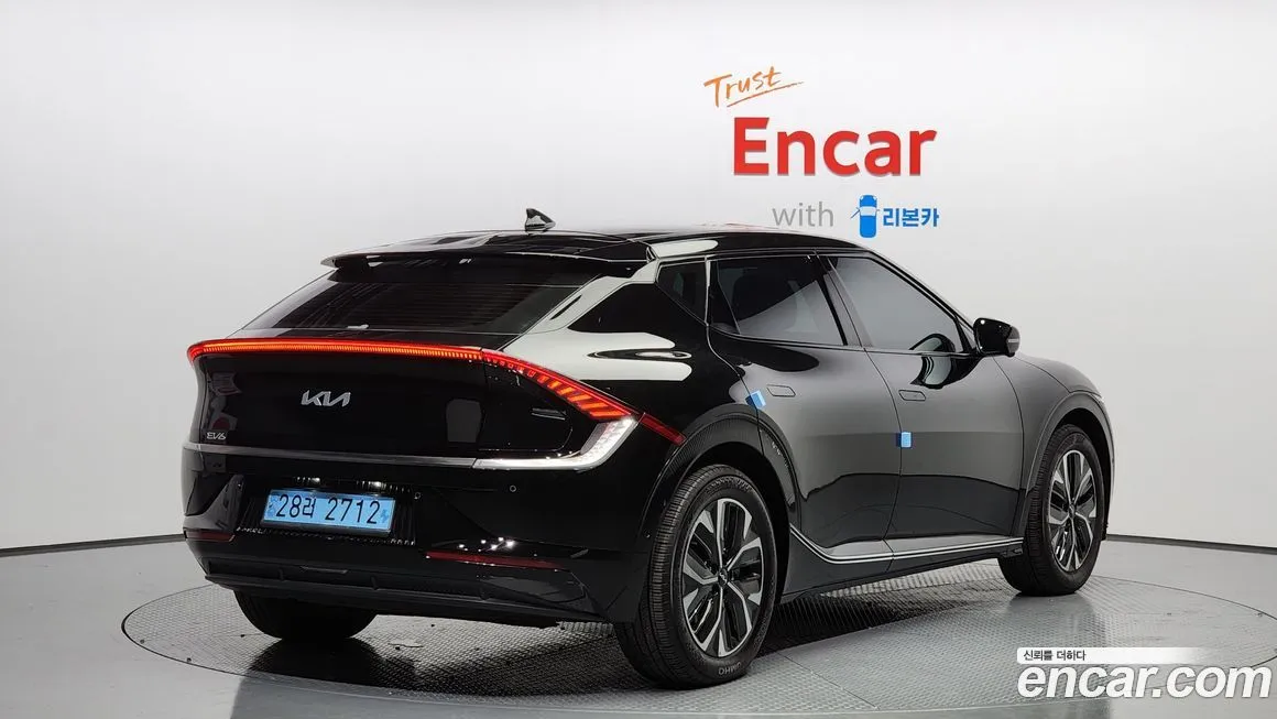 Kia EV6 — фото 2