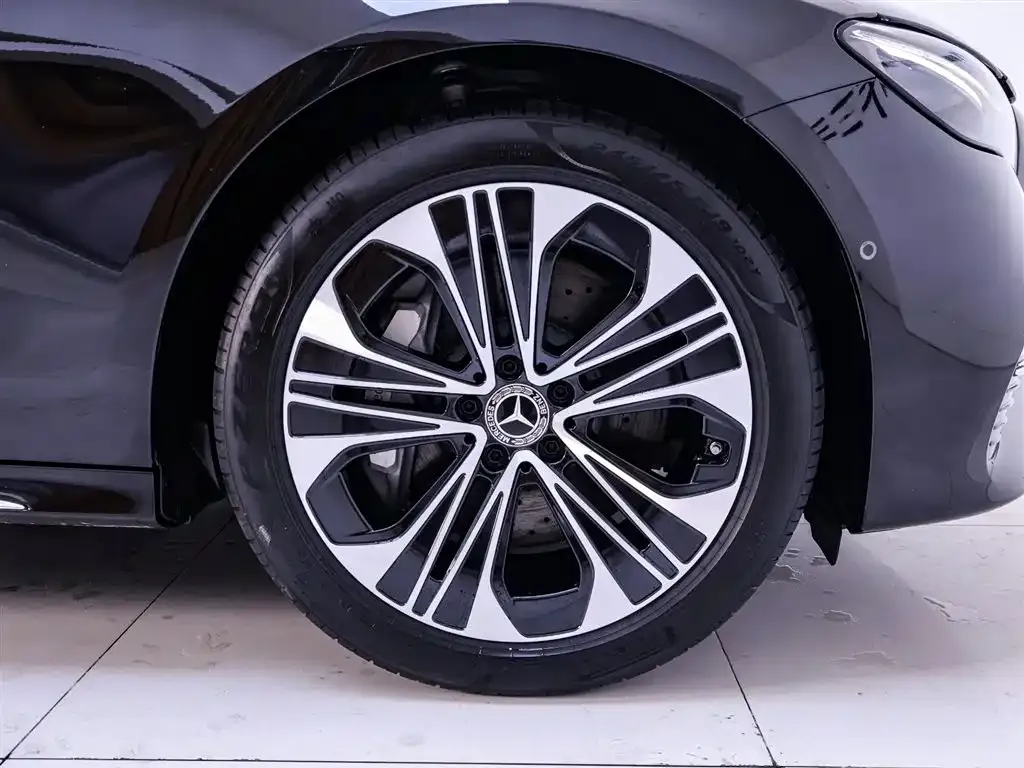 Mercedes-Benz E-Class New Energy — фото 6