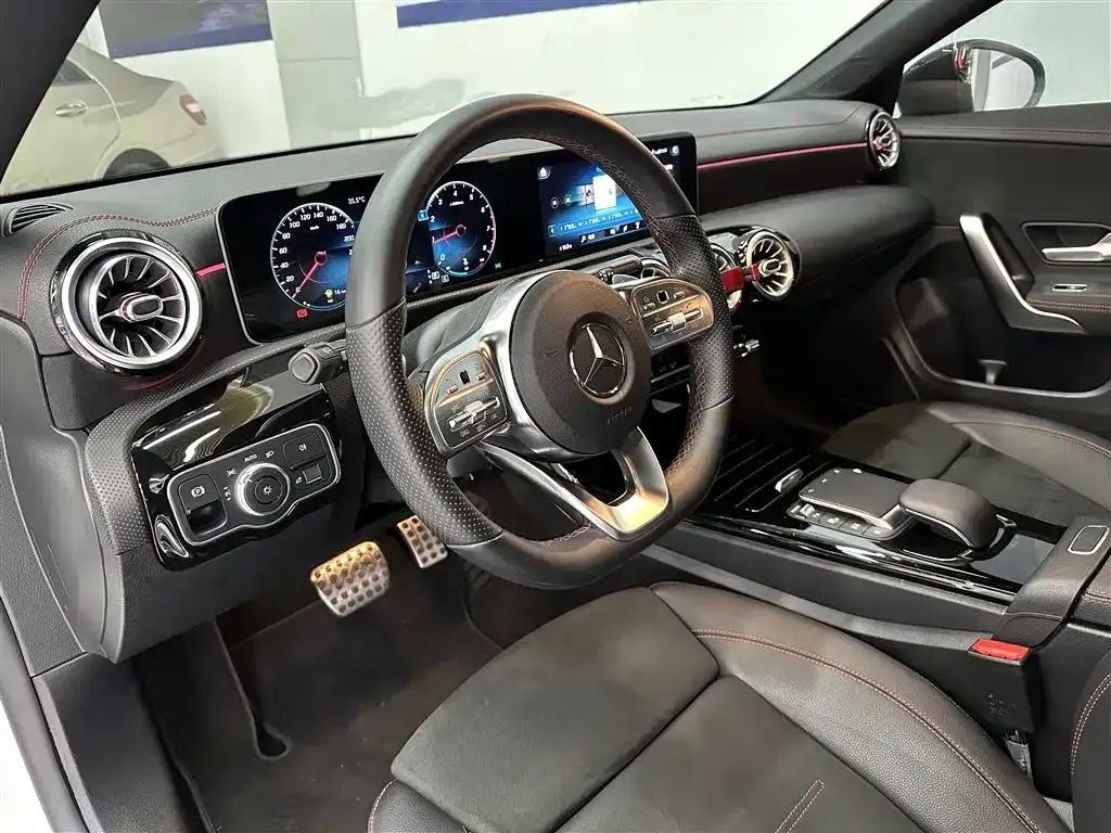 Mercedes-Benz CLA (Import) — фото 6