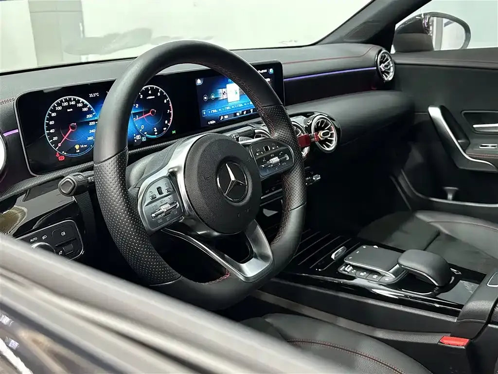 Mercedes-Benz CLA (Import) — фото 8