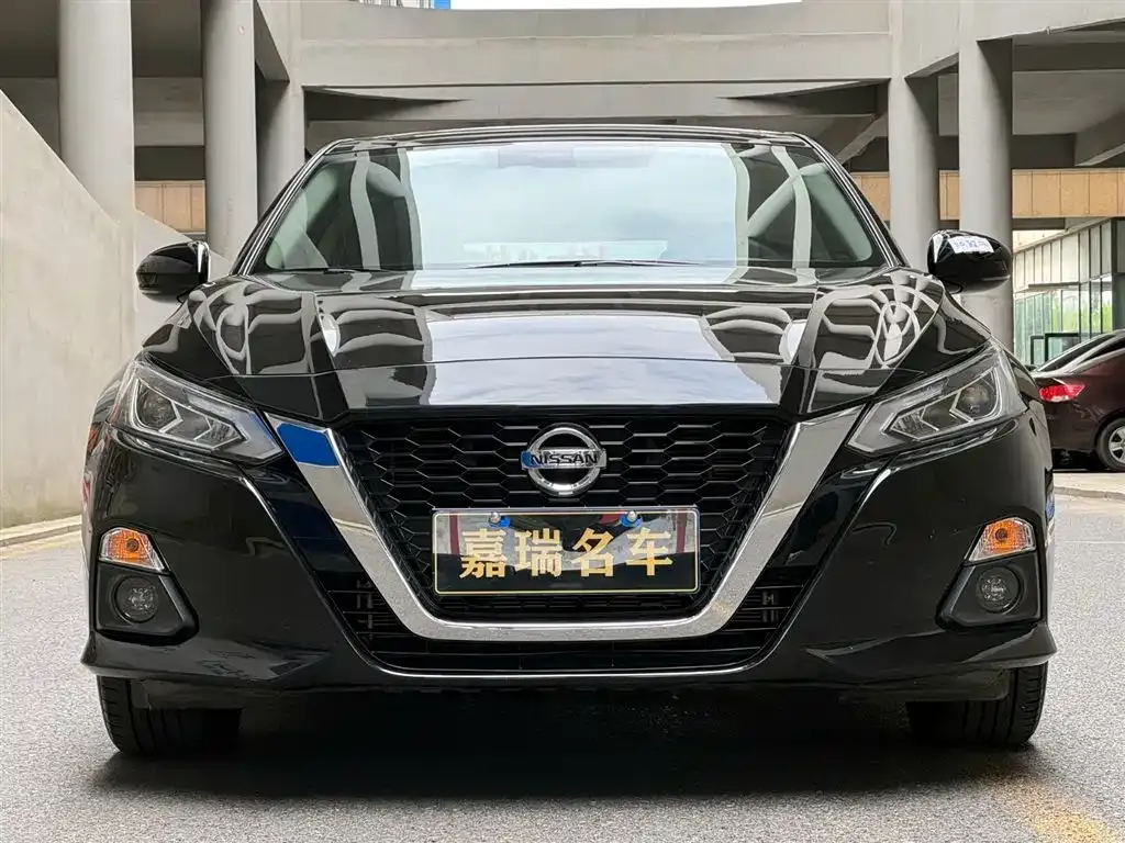 Nissan Teana — фото 2