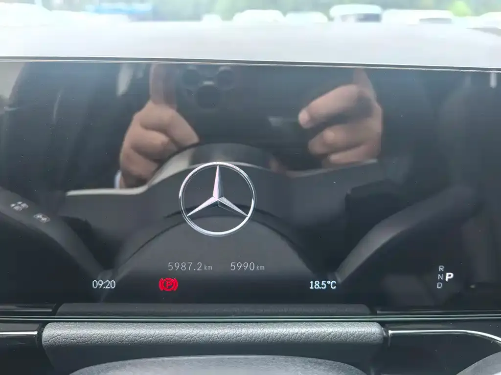 Mercedes-Benz GLA — фото 9
