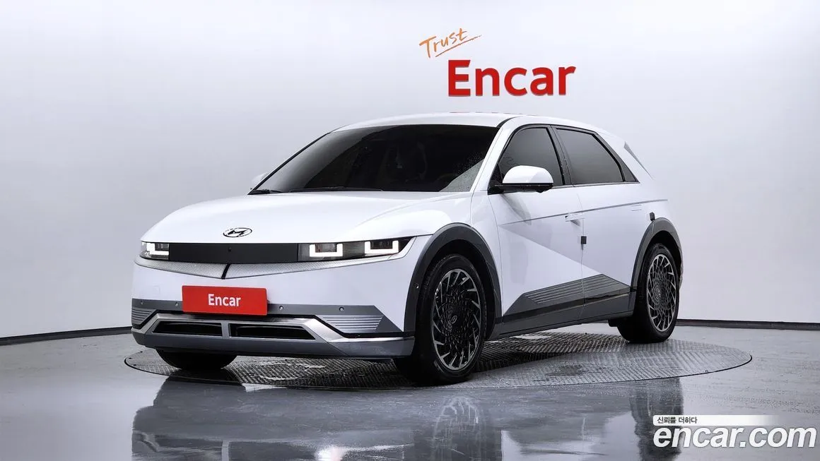Hyundai Ioniq5 — фото 1