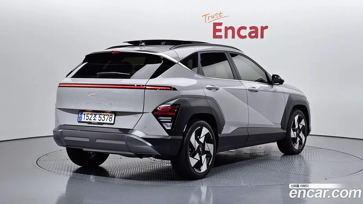 Hyundai Kona — фото 2
