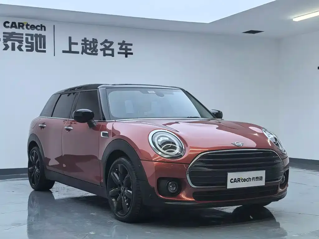 MINI Clubman — фото 3