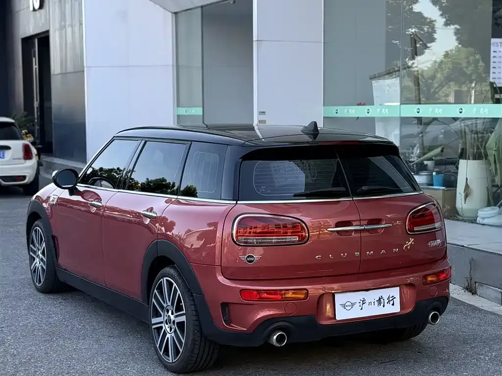 MINI Clubman — фото 4