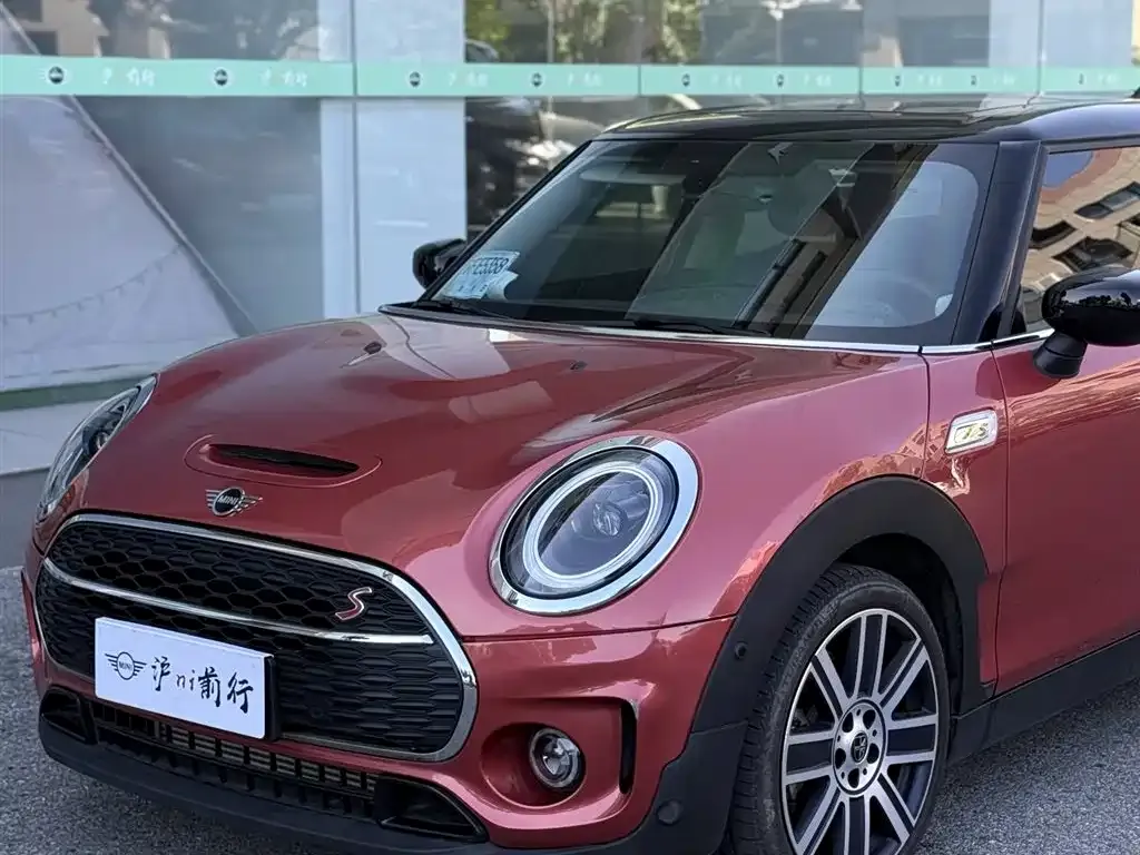 MINI Clubman — фото 7