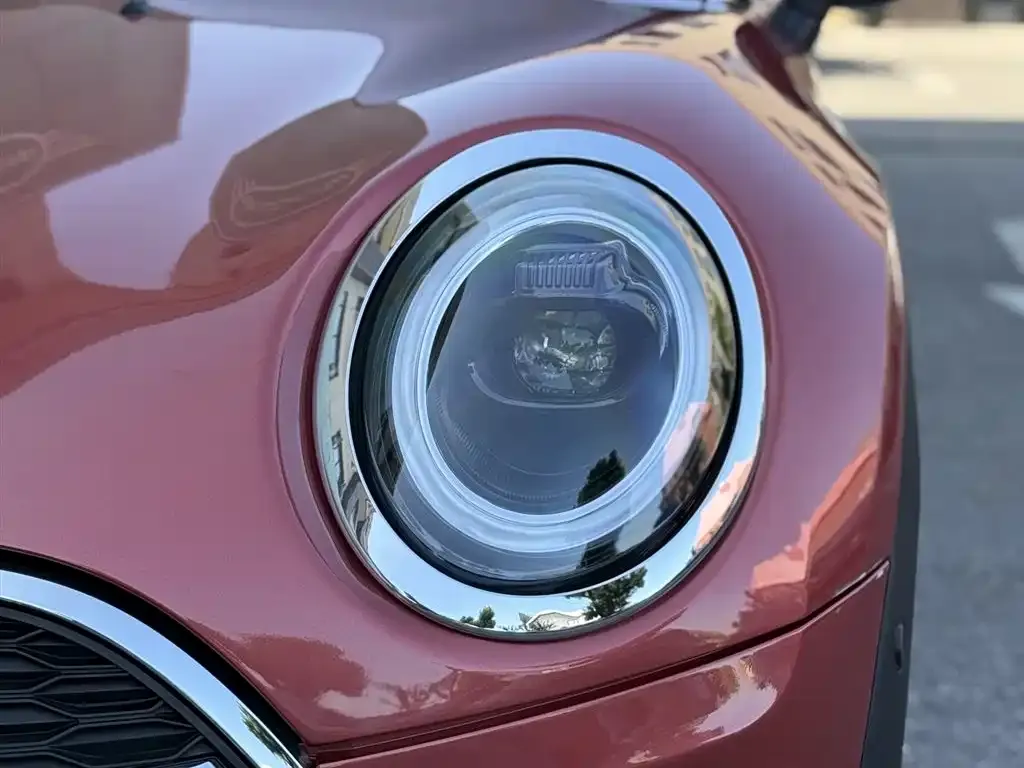MINI Clubman — фото 8