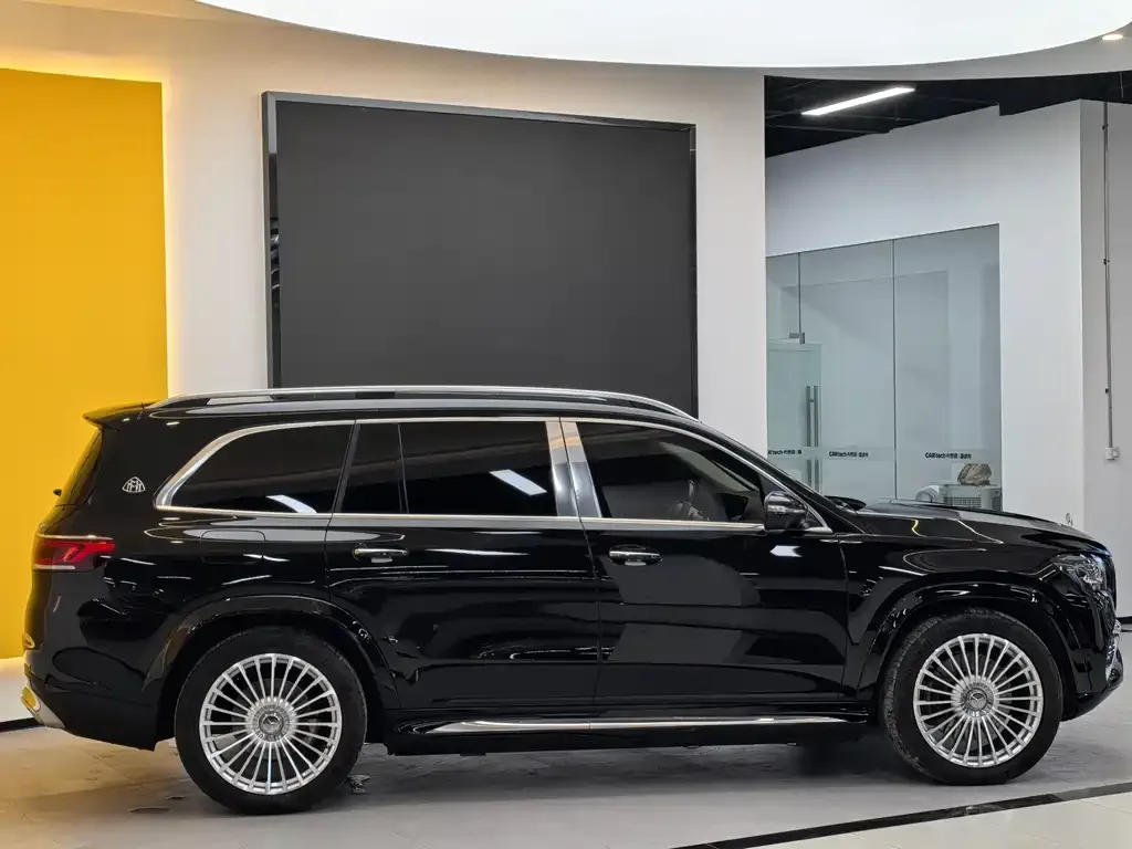 Mercedes-Benz GLS — фото 4