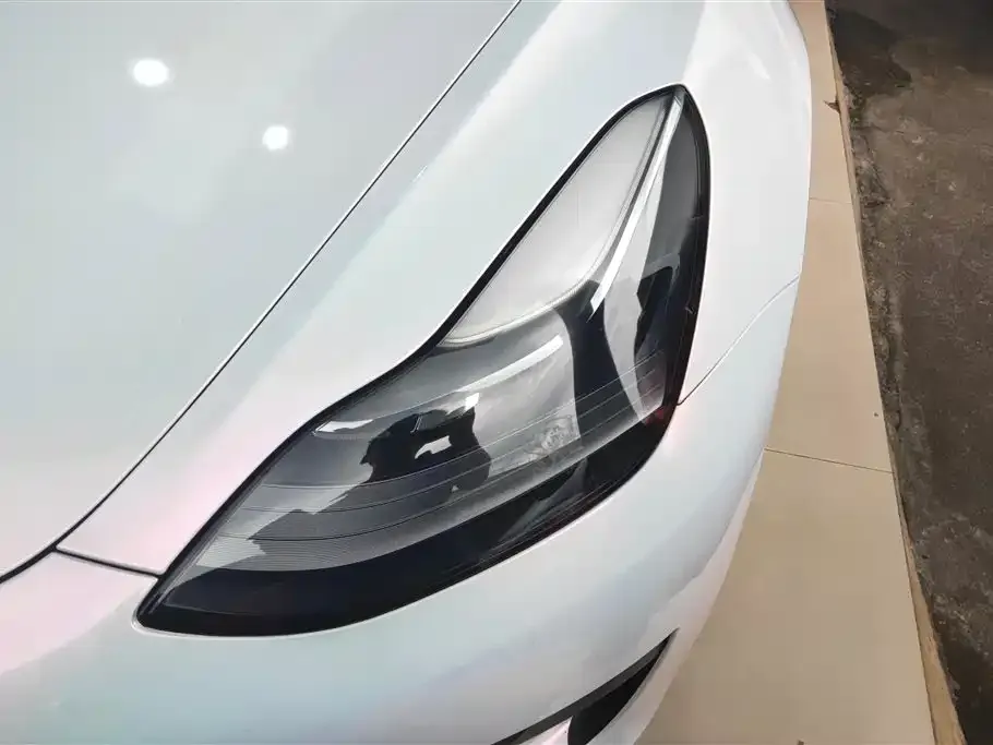 Tesla Model 3 — фото 5