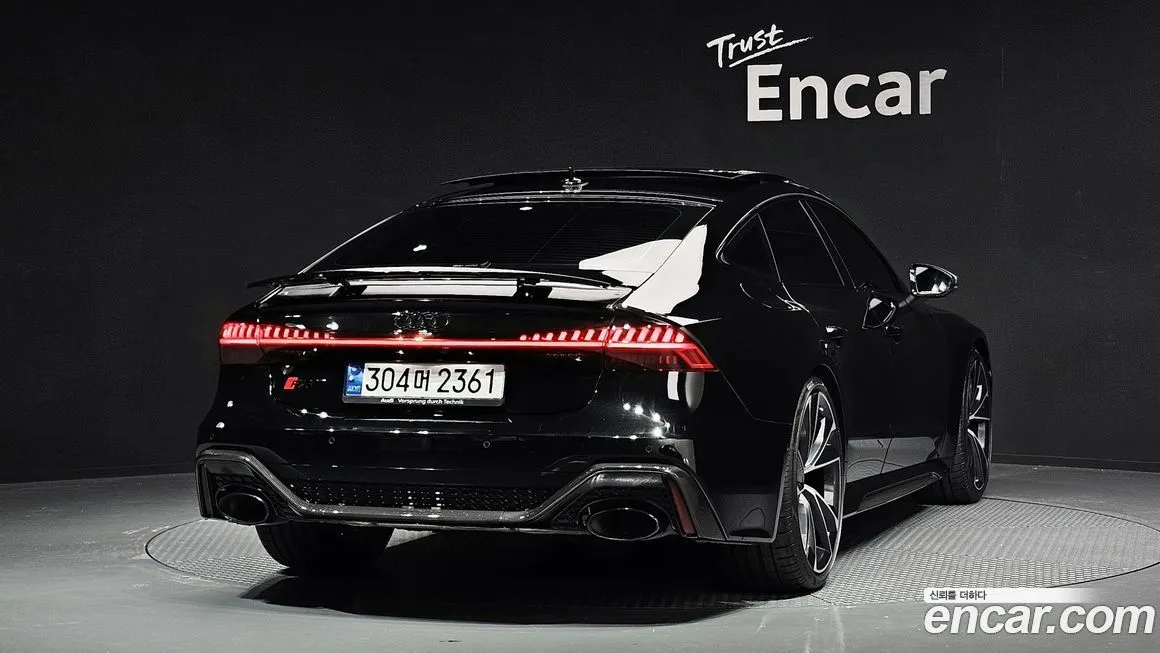 Audi RS7 — фото 3