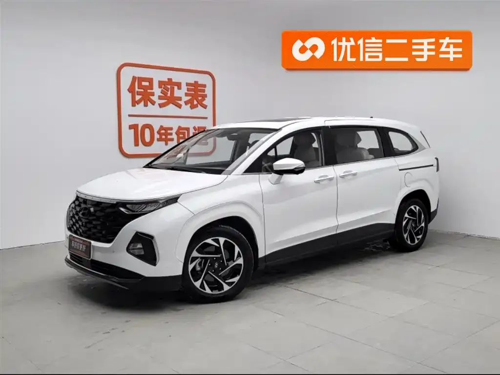 Hyundai Custo — фото 1