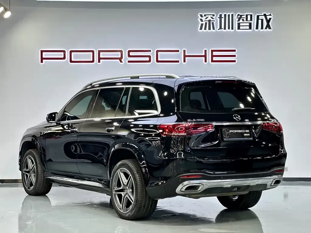 Mercedes-Benz GLS — фото 7