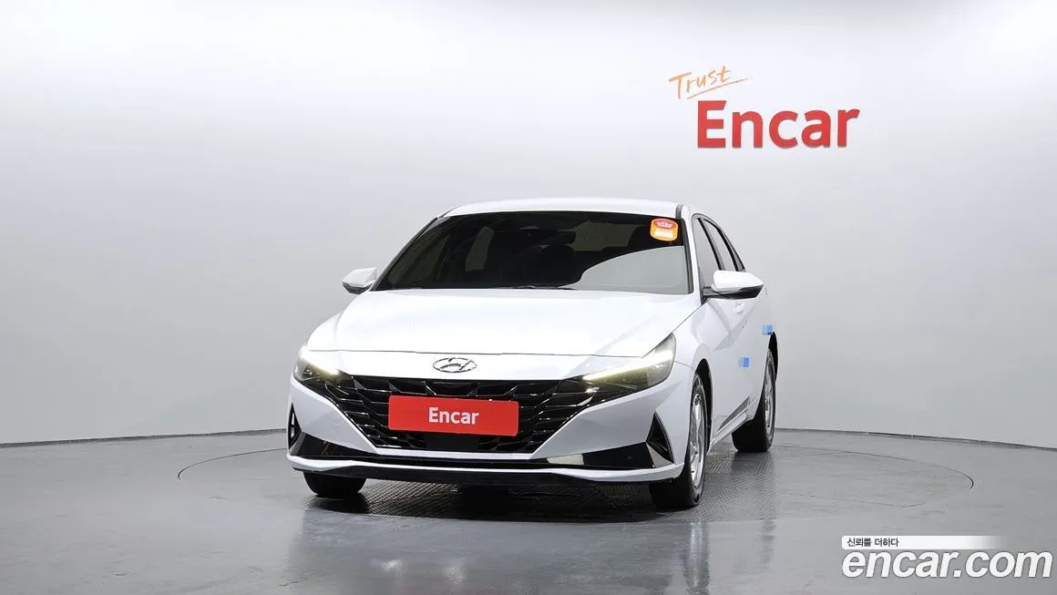 Hyundai AVANTE — фото 3