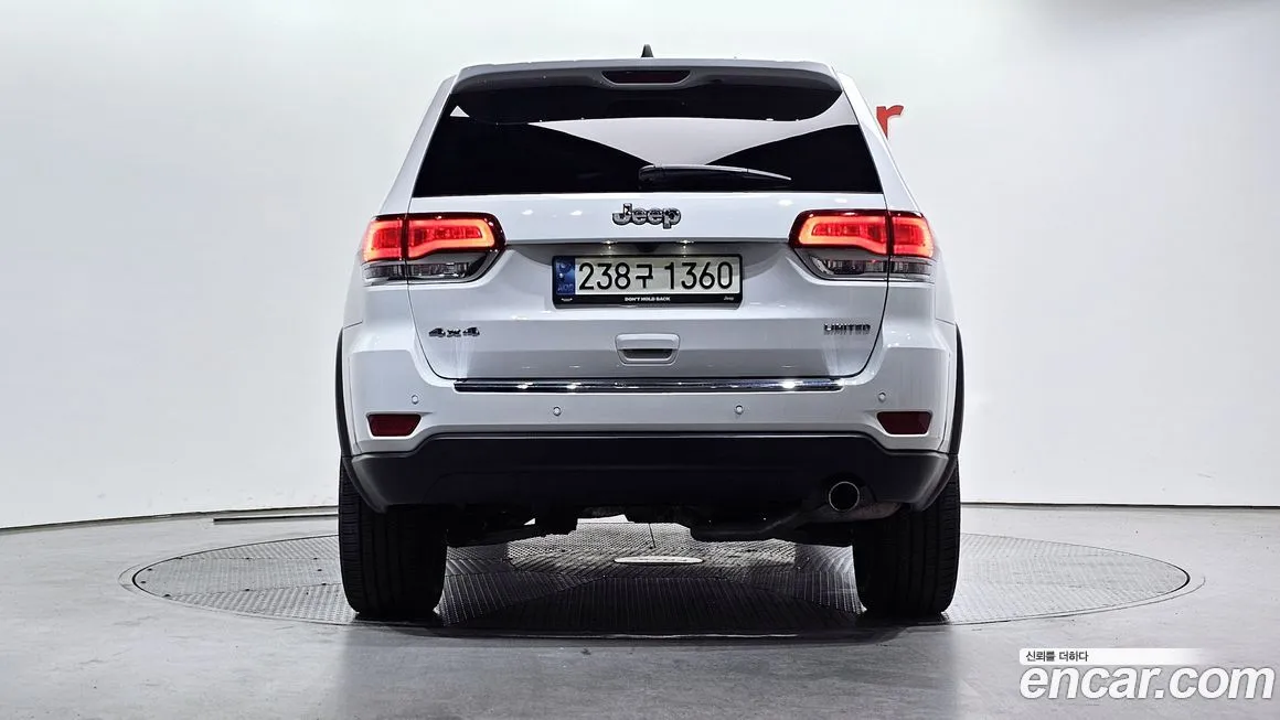 Jeep Cherokee — фото 4