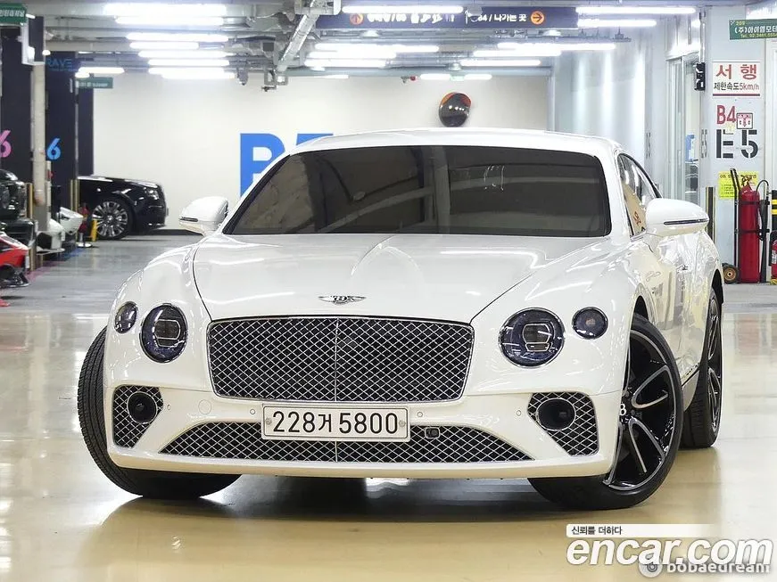 Bentley Continental — фото 1