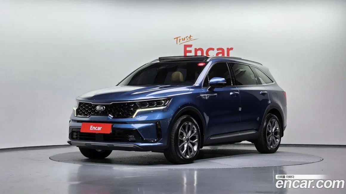 Kia Sorento — фото 1