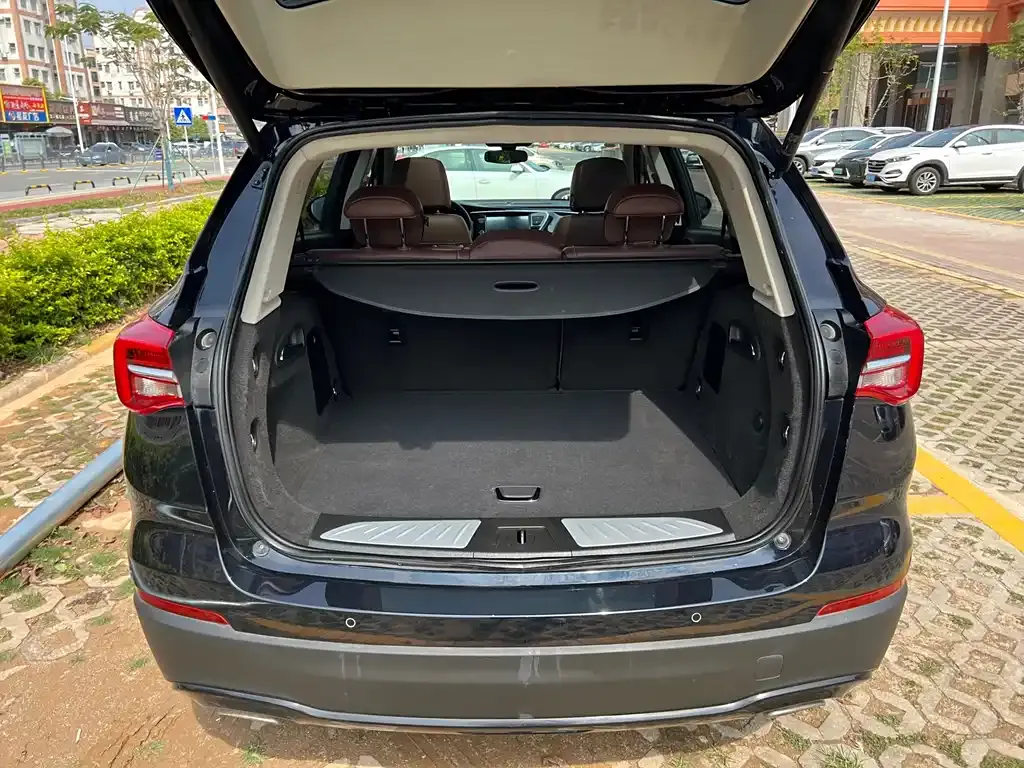 Buick Envision Plus — фото 9