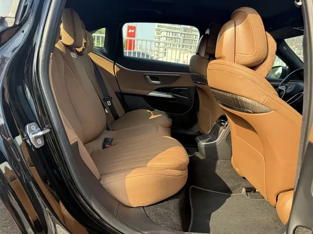 Mercedes-Benz E-Class New Energy — фото 10