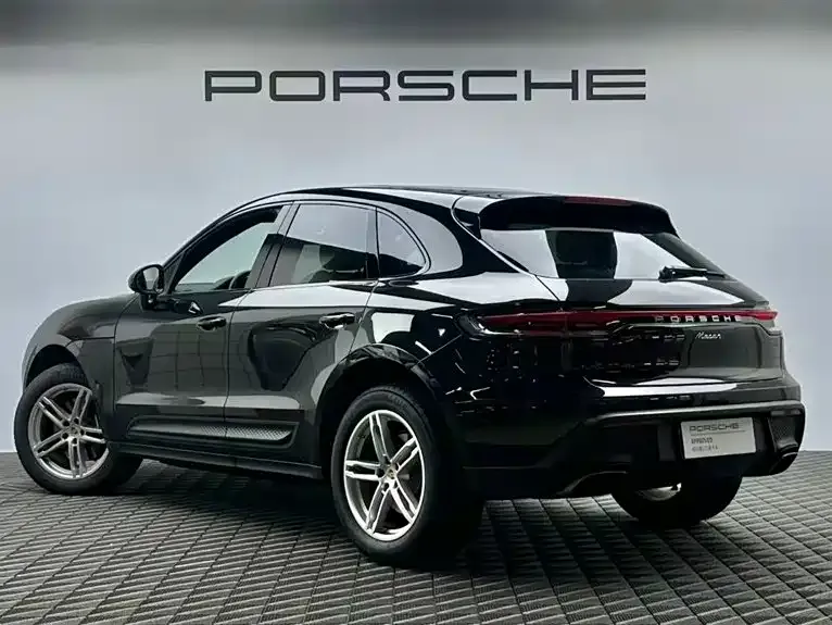 Porsche Macan — фото 6