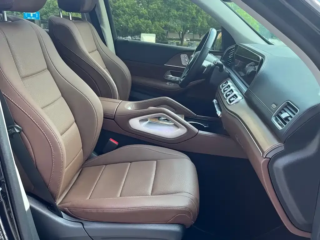 Mercedes-Benz GLE — фото 6