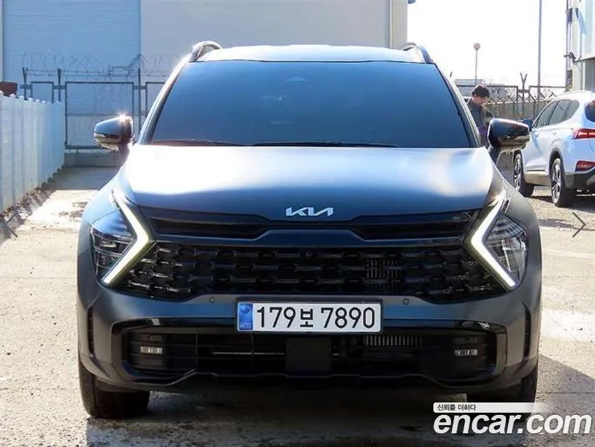 Kia Sportage — фото 1