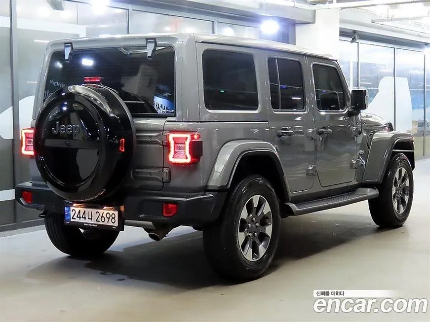 Jeep Wrangler — фото 4