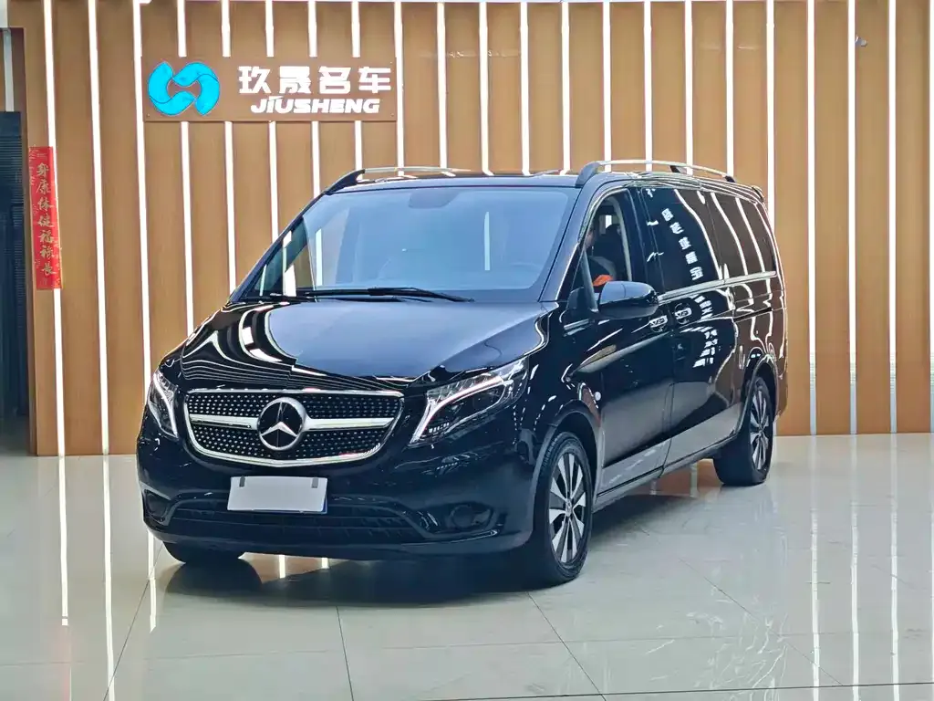 Mercedes-Benz Vito — фото 1