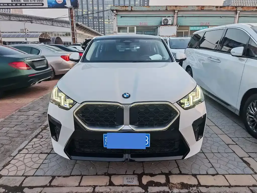 BMW X2 (Import) — фото 2
