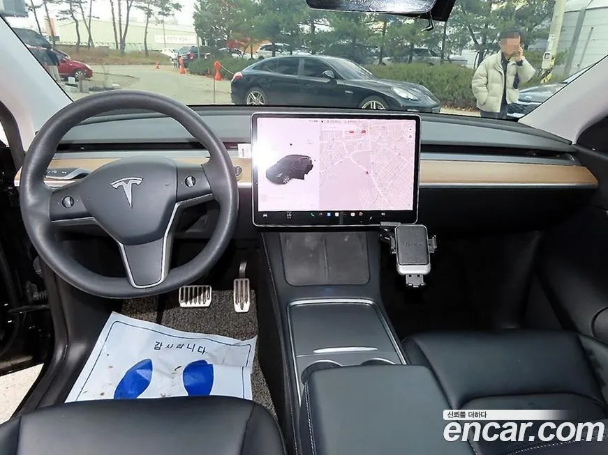 Tesla Model Y — фото 7