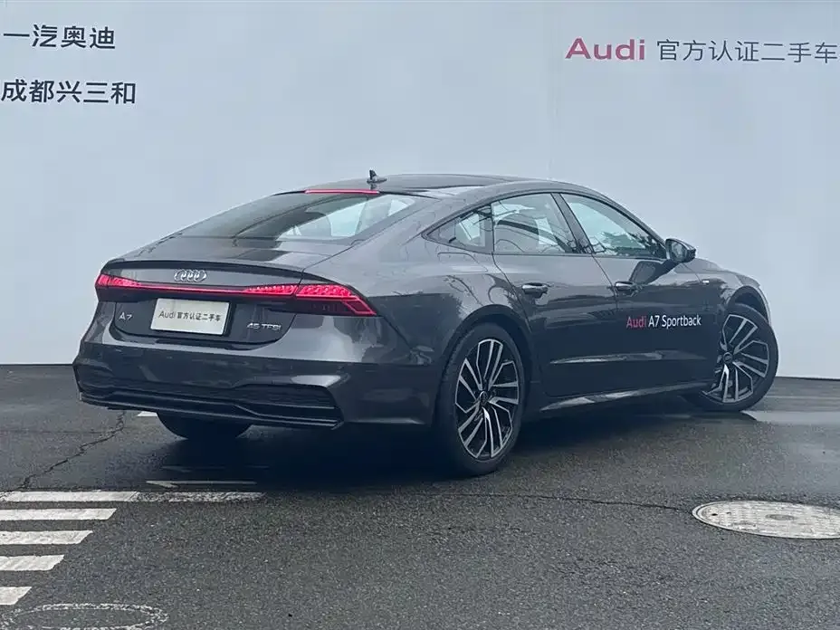 Audi A7 — фото 4