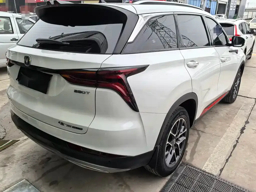 Changan CS75 PLUS — фото 6