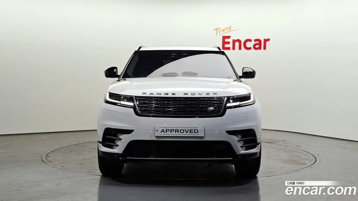 Land Rover Range Rover Velar — фото 8