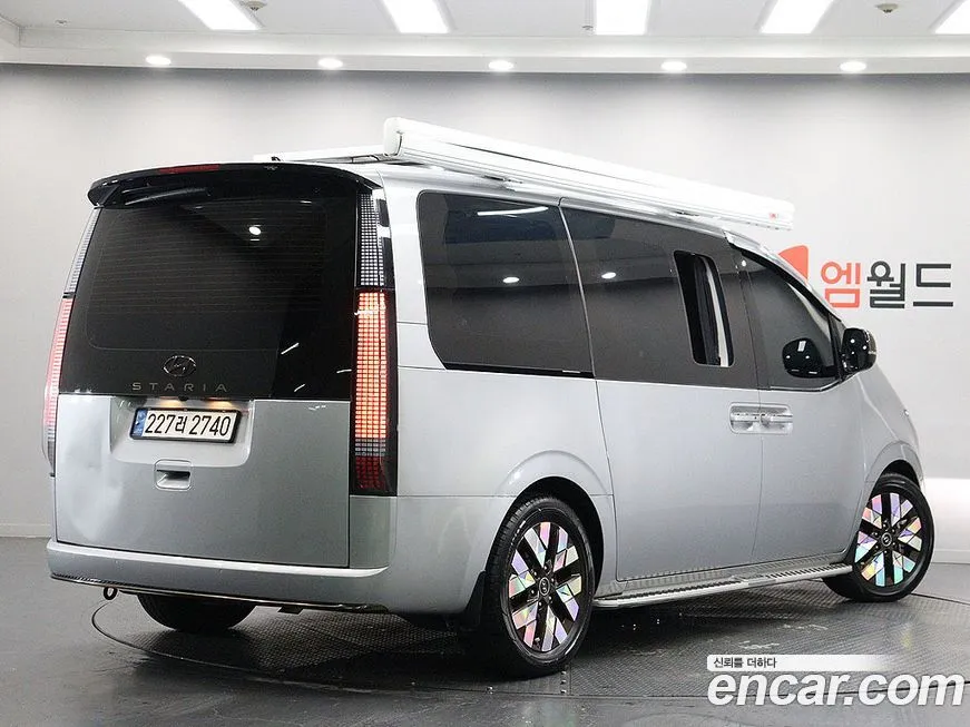 Hyundai Staria — фото 3