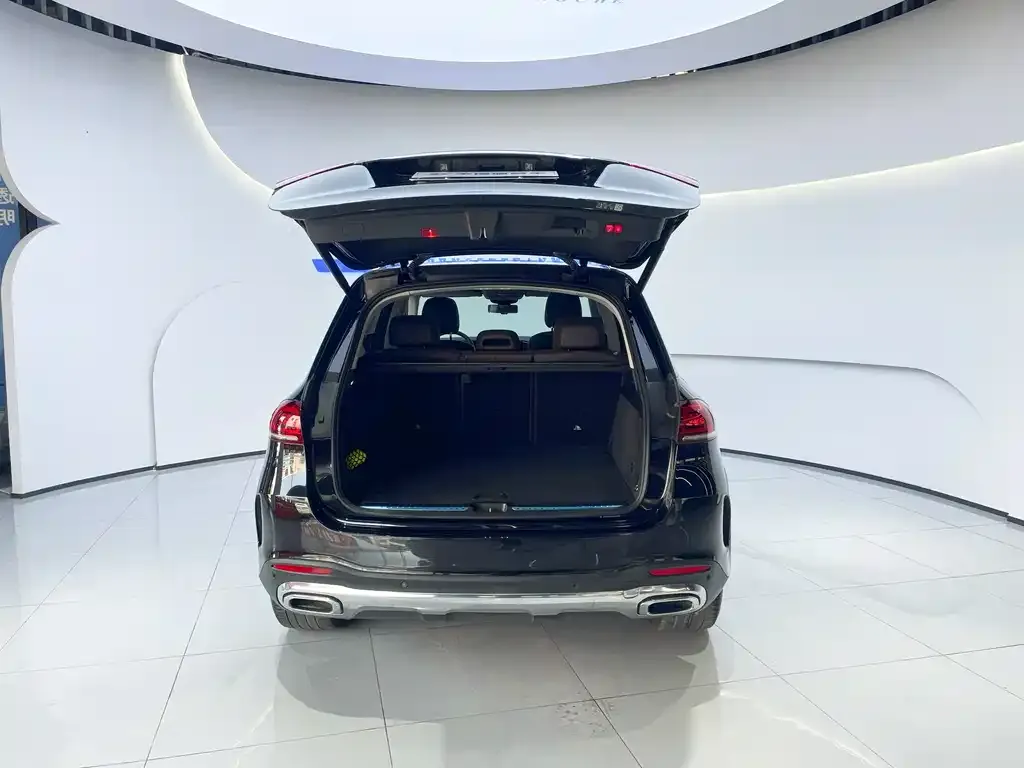 Mercedes-Benz GLE — фото 6
