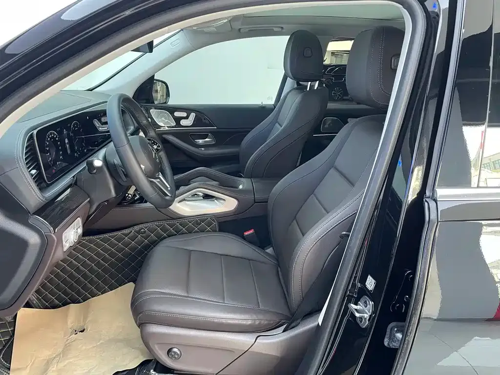 Mercedes-Benz GLE — фото 7