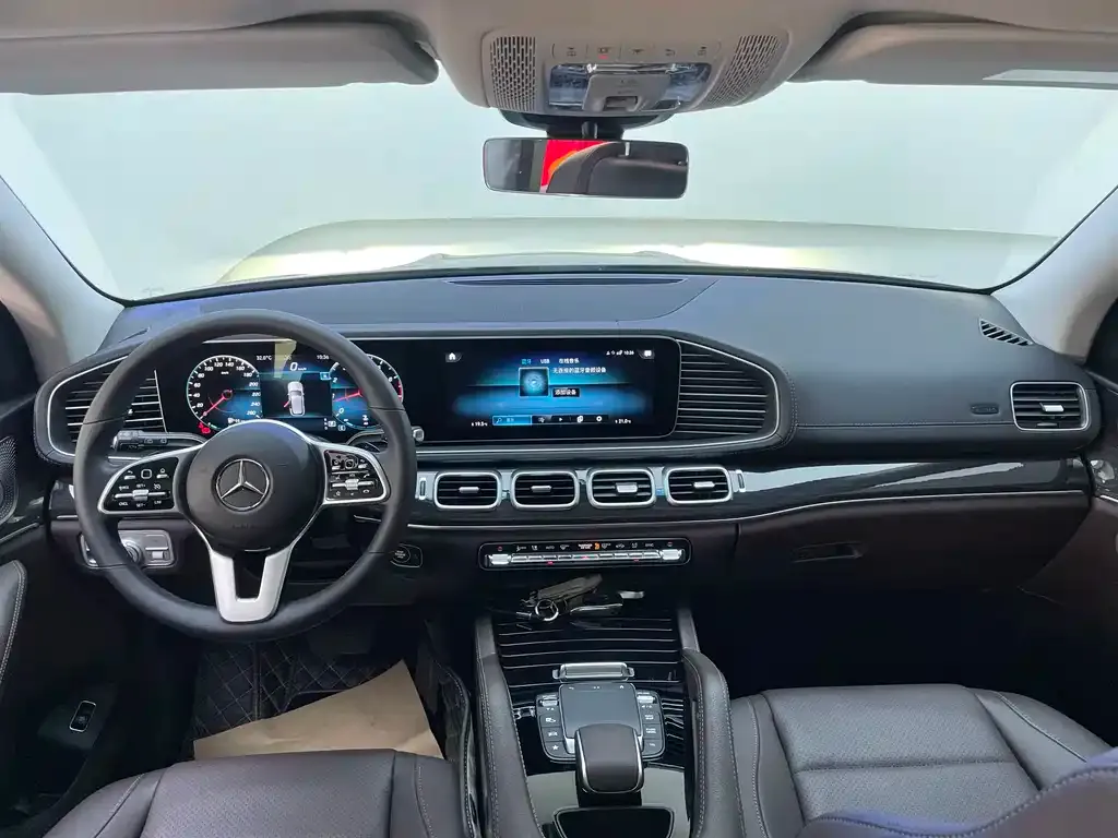 Mercedes-Benz GLE — фото 9