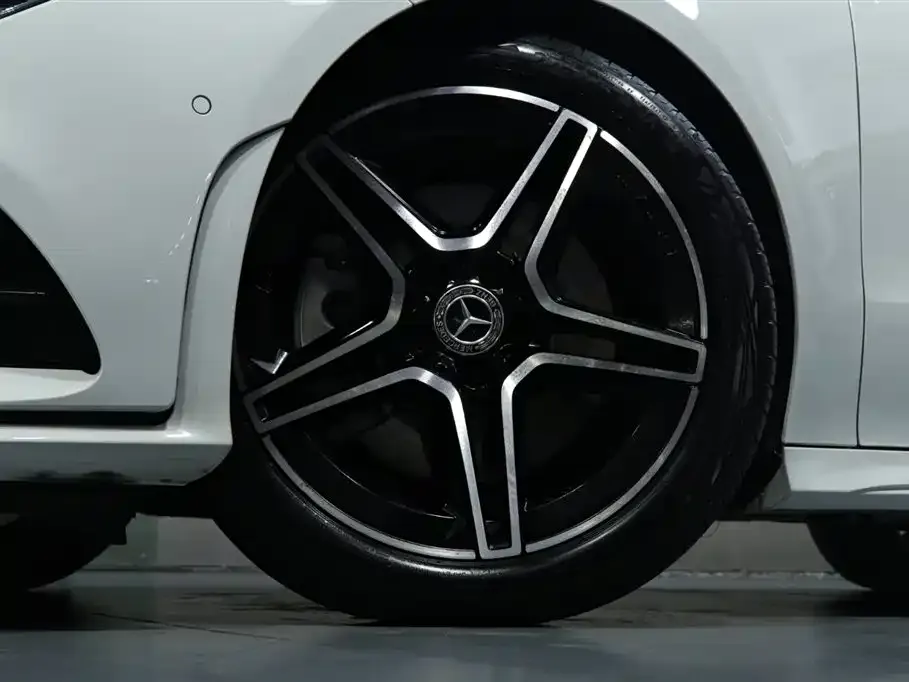 Mercedes-Benz CLA (Import) — фото 3