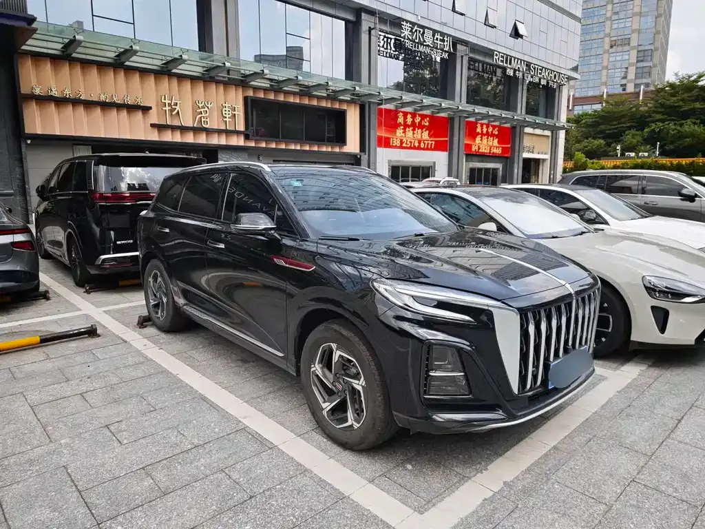 Hongqi HS3 — фото 2