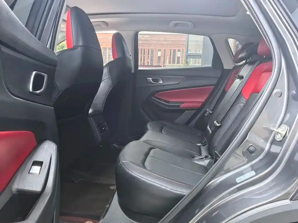 Changan CS55PLUS — фото 10