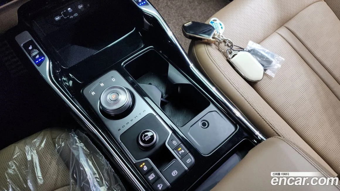 Kia Sorento — фото 9