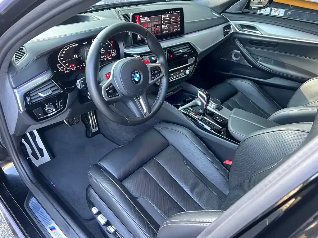 BMW M5 — фото 3