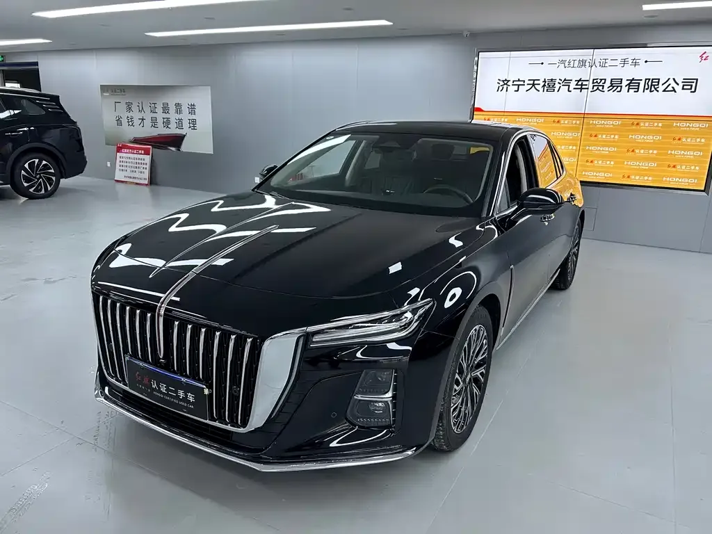 Hongqi H5 — фото 1