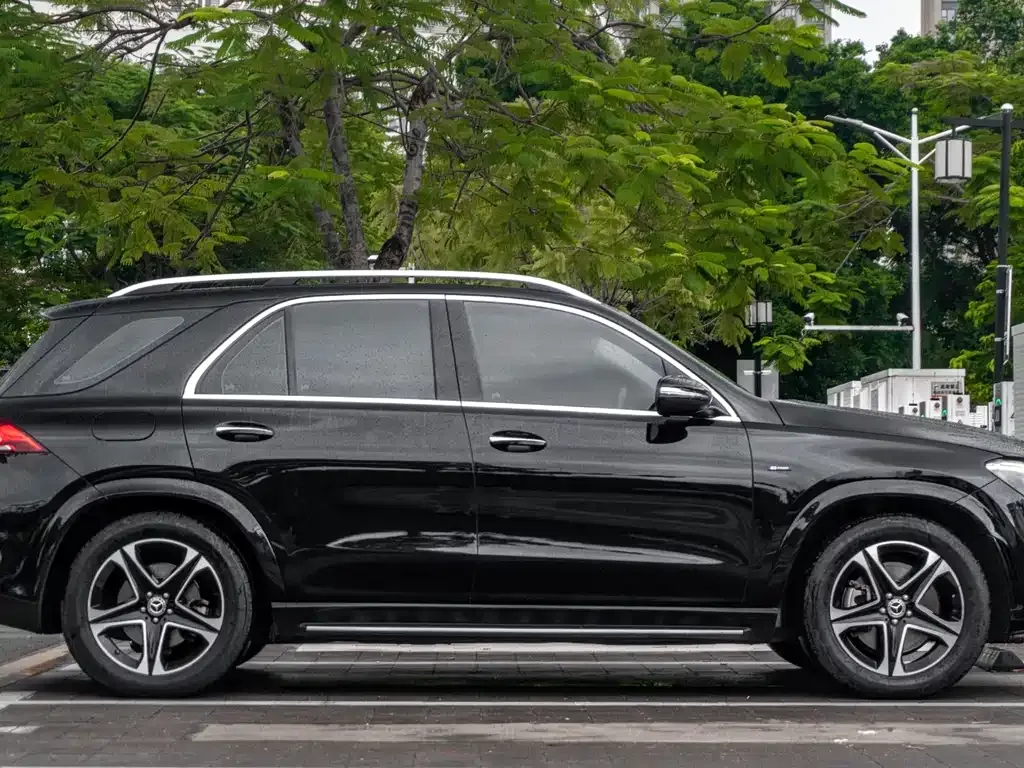 Mercedes-Benz GLE New Energy — фото 7