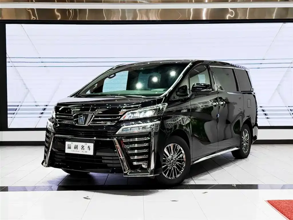 Toyota Vellfire — фото 2